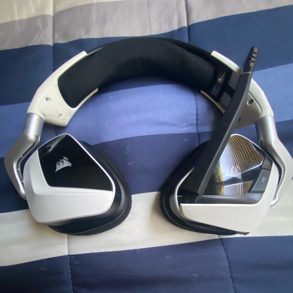 Whole Pc Build - Picture 7 of 7